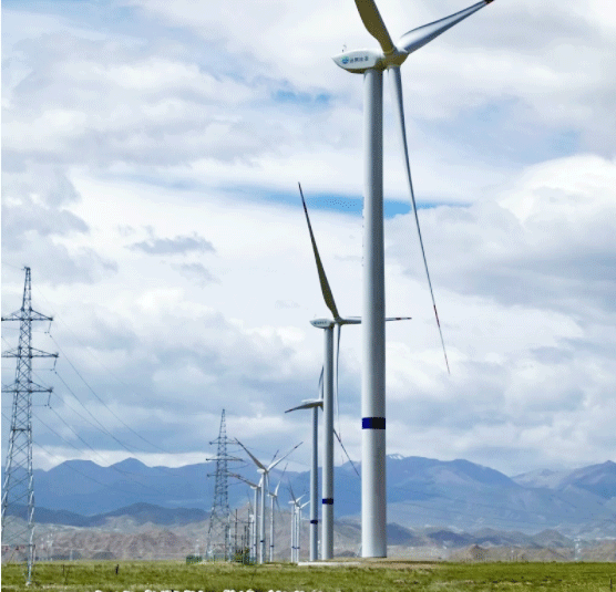 一路向西 零距離走近中國最大單體風電場！